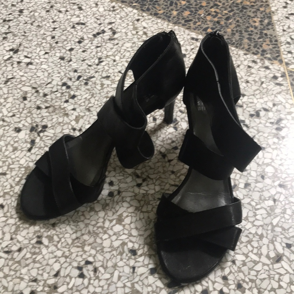 Versatile Black Heels